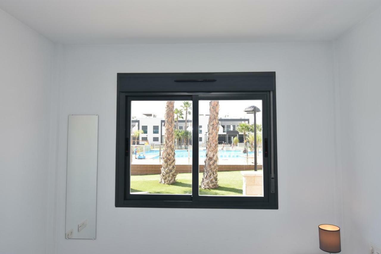 Oasis Beach VI South Facing Pool View La Zenia Dehesa de Campoamor  Eksteriør billede